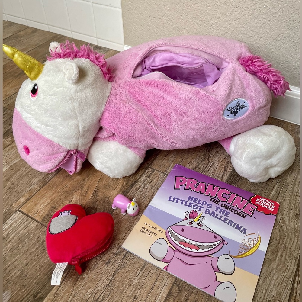 STUFFIES Prancine The Unicorn Plush Pockets -20”
